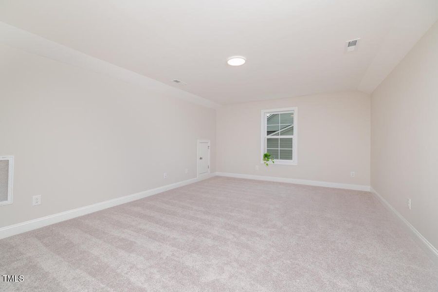 130-Vast-View-Way-24