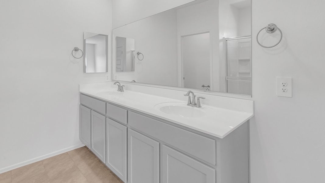 Representative furnished interior of a home built from the Pearl by D.R. Horton in Saguaro Bloom, Marana (Image 15).