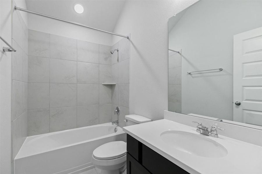 Furnished interior view inside a new home in River Ranch, Dayton (Image 5).