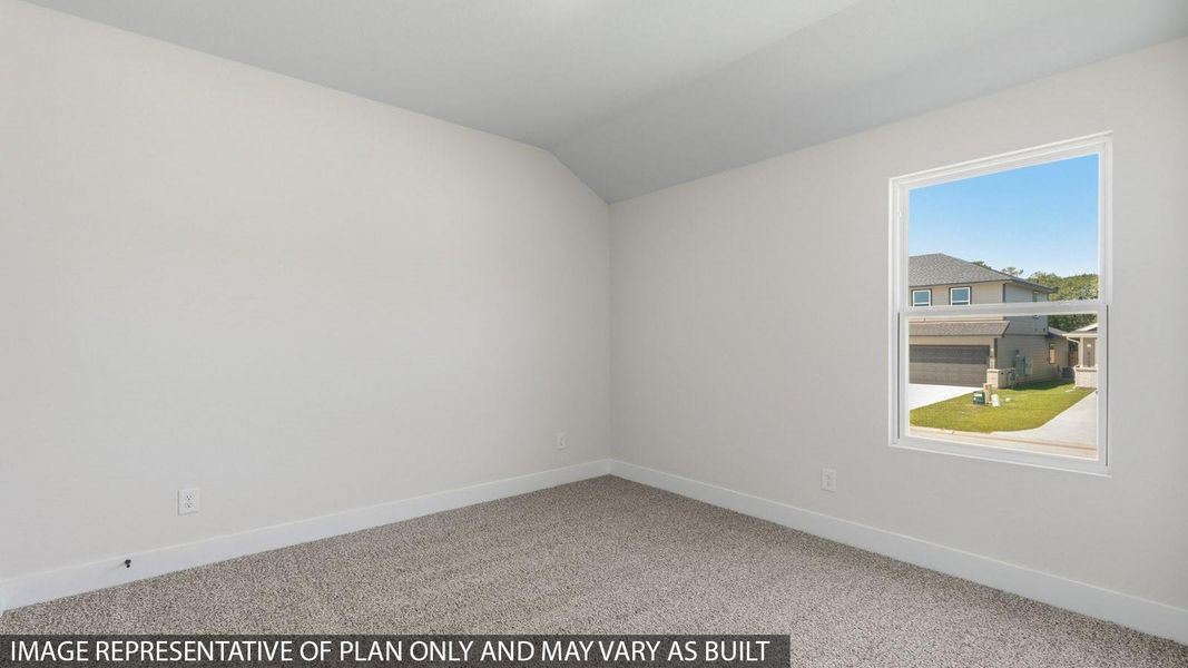 Spacious, unfurnished interior of a new home in Chapel Lakes, Montgomery (Image 15).