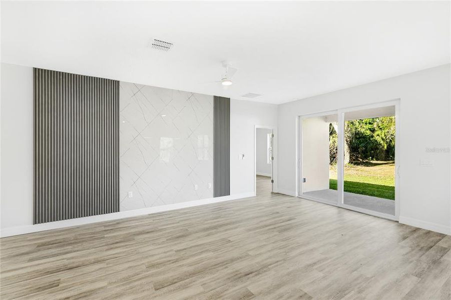 Spacious, unfurnished interior of a new home in , North Port (Image 27).