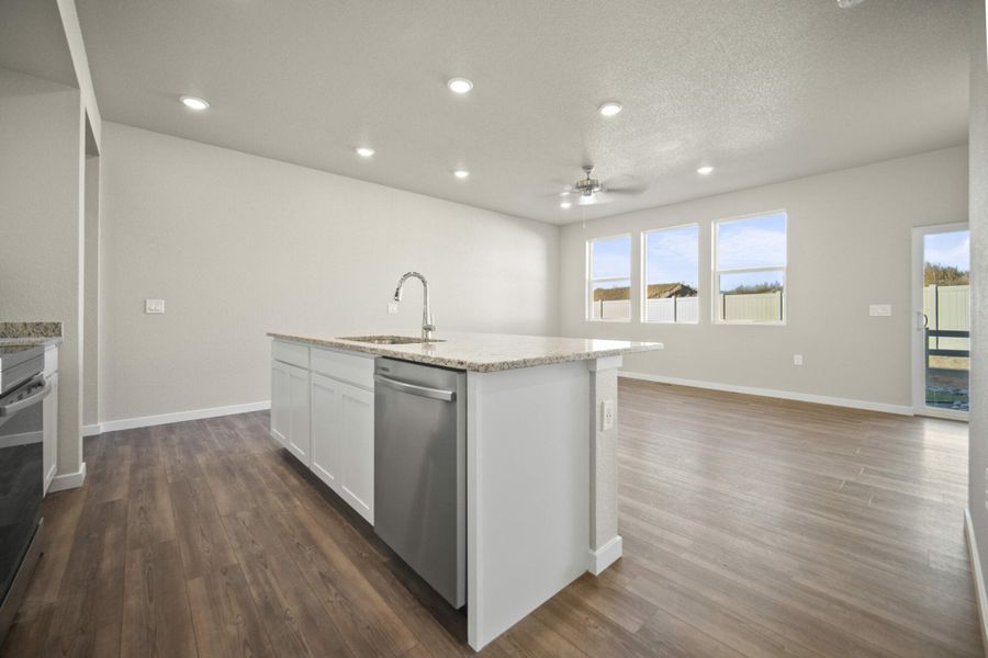 Image 39 representing the Palmer by View Homes in Aspen Meadows – Townhomes, Colorado Springs, CO.