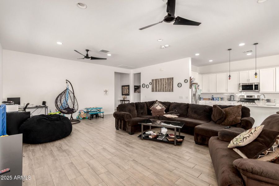 11 - McNeil 3832 11 - McNeil 3832