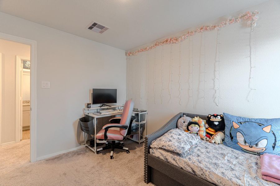 Furnished interior view inside a new home in Lonestar Collection at Aurora, Katy (Image 27). Furnished interior view inside a new home in Lonestar Collection at Aurora, Katy (Image 27).