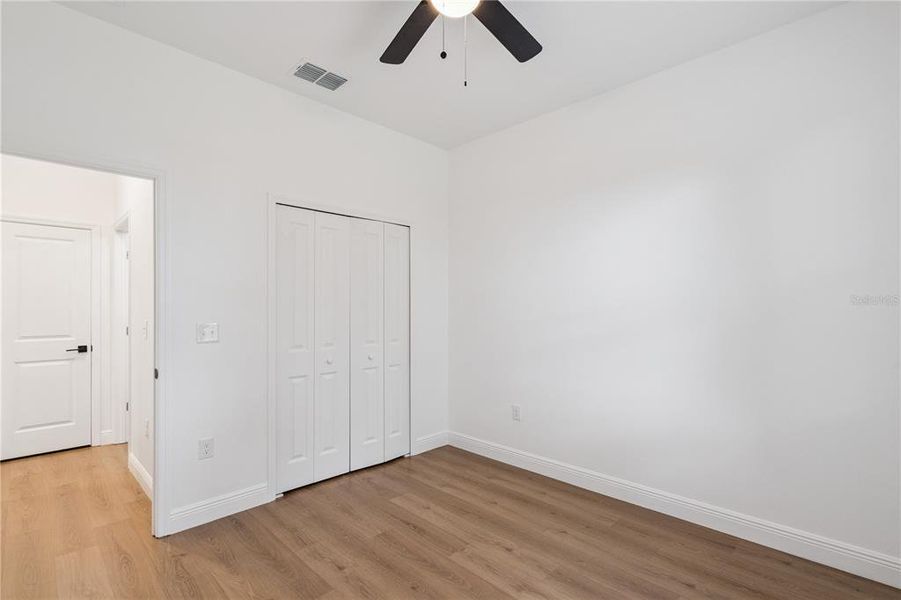 Spacious, unfurnished interior of a new home in , Sanford (Image 22).