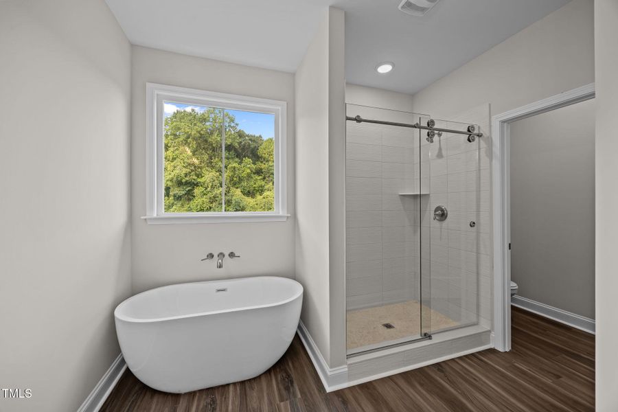 24-web-or-mls-BLS_0063 24-web-or-mls-BLS_0063