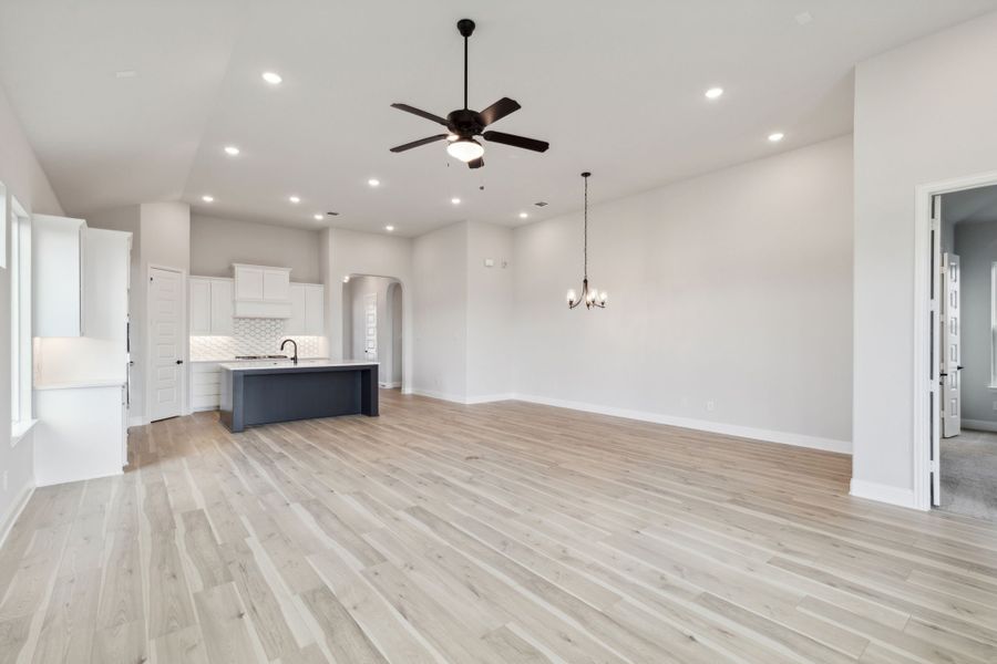Representative unfurnished interior of a home built from the Bayhill by Cambridge Homes in Lake Park, Rowlett (Image 20).