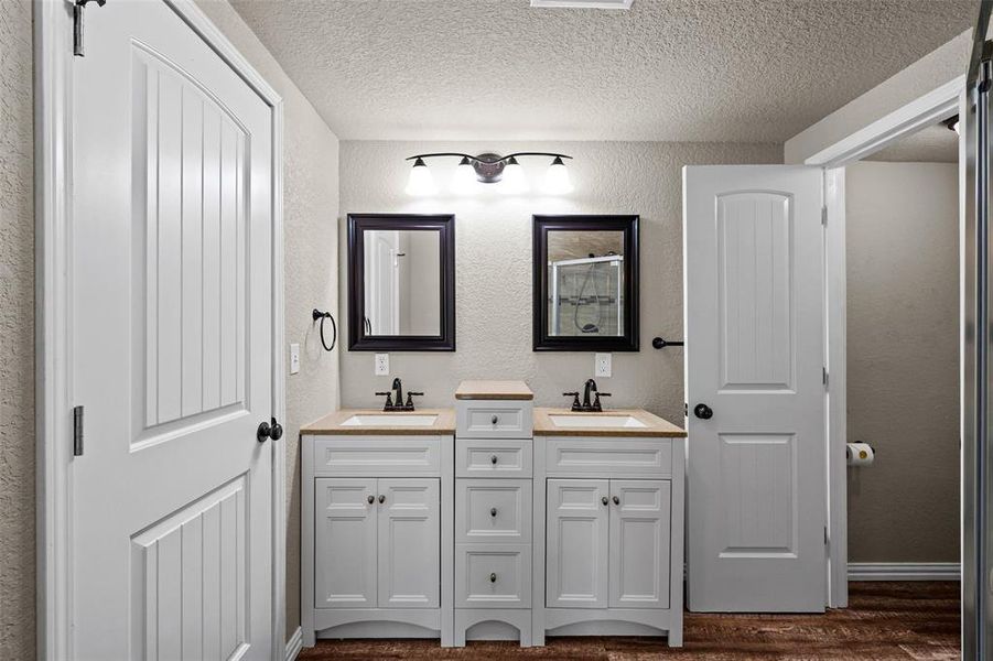 Furnished interior view inside a new home in , Weatherford (Image 8). Furnished interior view inside a new home in , Weatherford (Image 8).
