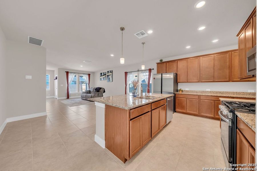 Furnished interior view inside a new home in Stillwater Ranch, San Antonio (Image 10). Furnished interior view inside a new home in Stillwater Ranch, San Antonio (Image 10).
