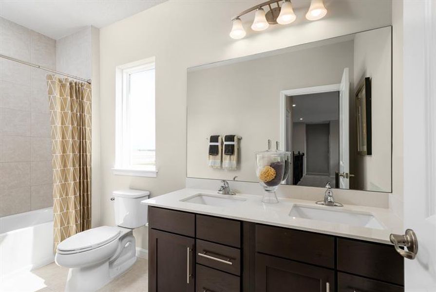 Representative furnished interior of a home built from the Oakton by Ryan Homes in Copperleaf, Ocala (Image 13).