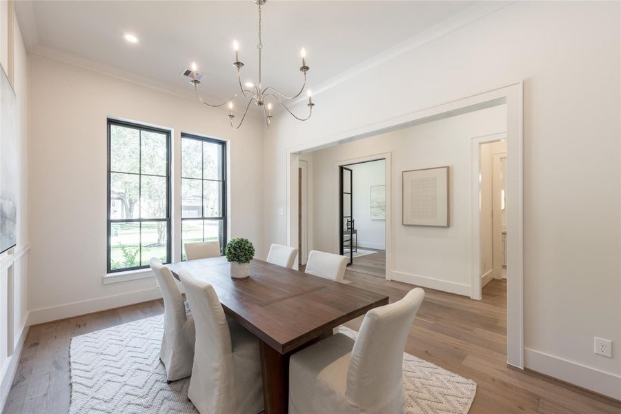 Framed by natural light and grounded by European White Oak, this is where conversations stretch and moments settle in.