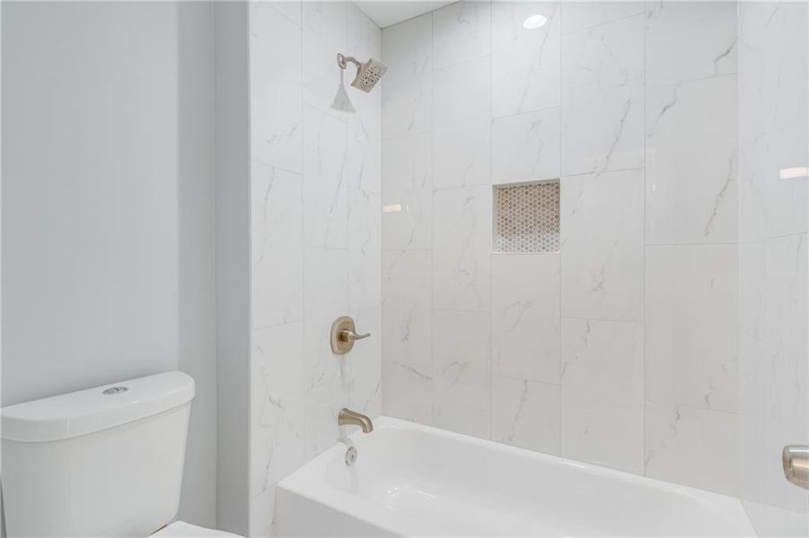 Furnished interior view inside a new home in , Gainesville (Image 30).