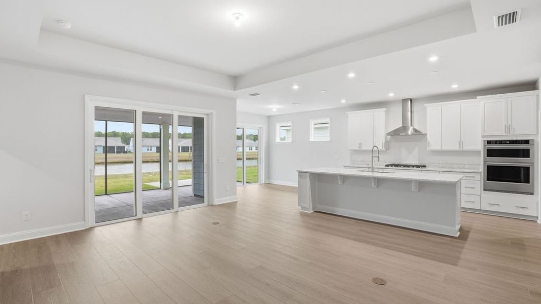 Spacious, unfurnished interior of a new home in Sun City Hilton Head, Bluffton (Image 17).
