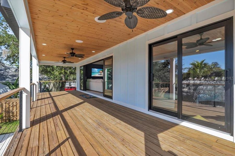 Exterior details and patio area of a home in , North Fort Myers (Image 20). Exterior details and patio area of a home in , North Fort Myers (Image 20).