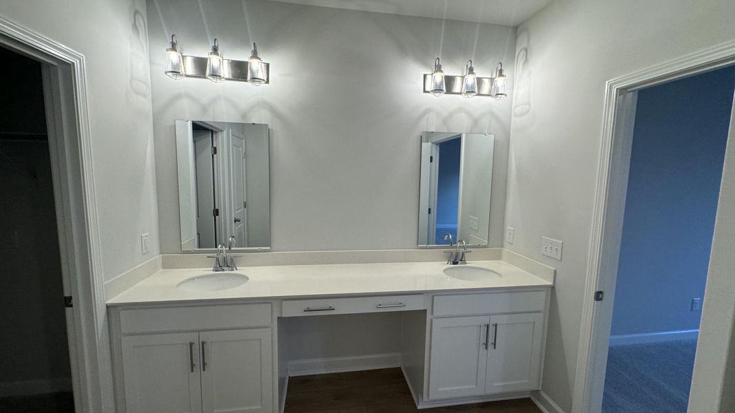 Furnished interior view inside a new home in Watson Hill, Summerville (Image 25).