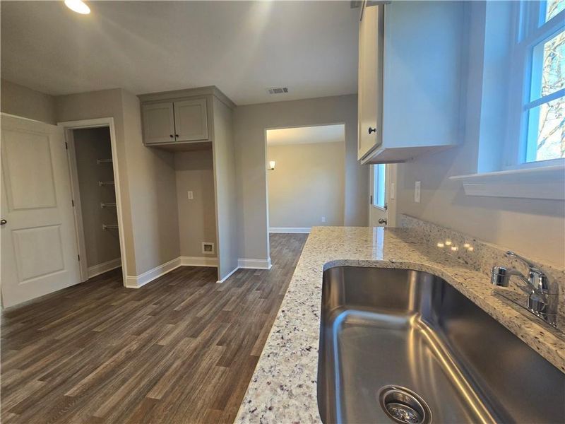 Image 29 of a home in .