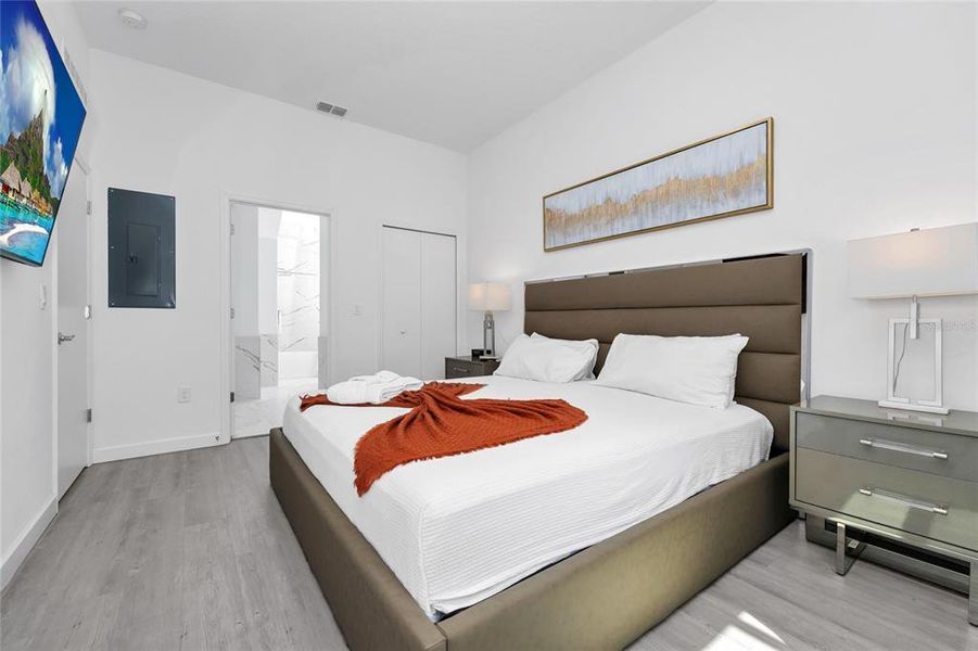 Furnished interior view inside a new home in , Davenport (Image 2).