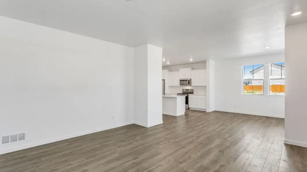 Spacious, unfurnished interior of a new home in Sky Ranch, Watkins (Image 13).