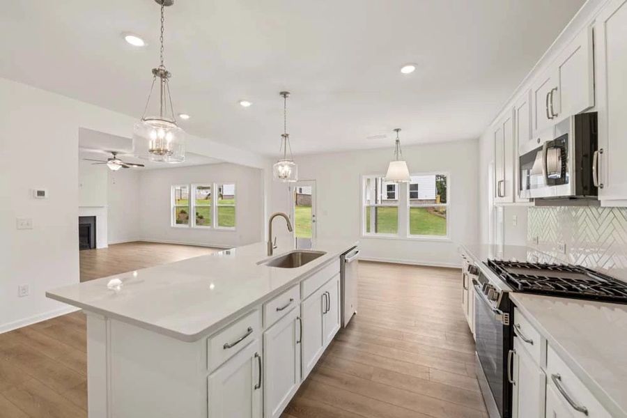 Sample Photo: Kitchen Sample Photo: Kitchen