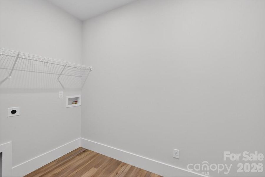 Spacious, unfurnished interior of a new home in Stoneridge Hills, Rock Hill (Image 29).