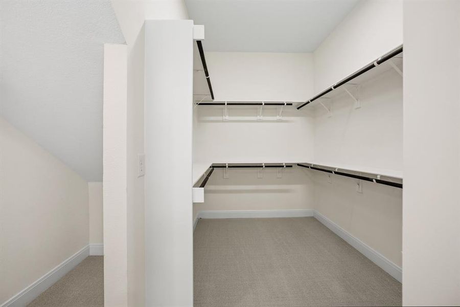 Spacious, unfurnished interior of a new home in Tavolo Park Cottages, Fort Worth (Image 19). Spacious, unfurnished interior of a new home in Tavolo Park Cottages, Fort Worth (Image 19).