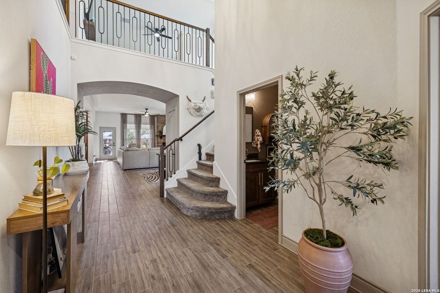 Furnished interior view inside a new home in Davis Ranch, San Antonio (Image 10). Furnished interior view inside a new home in Davis Ranch, San Antonio (Image 10).