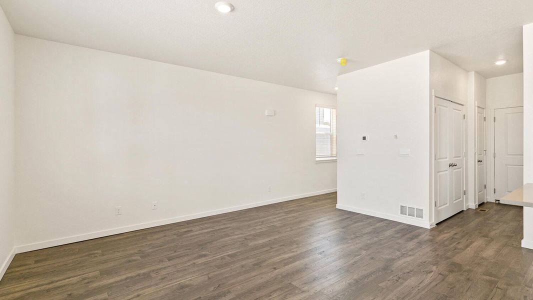 Representative unfurnished interior of a home built from the Lark by D.R. Horton in The Ridge at Lorson Ranch, Colorado Springs (Image 16).