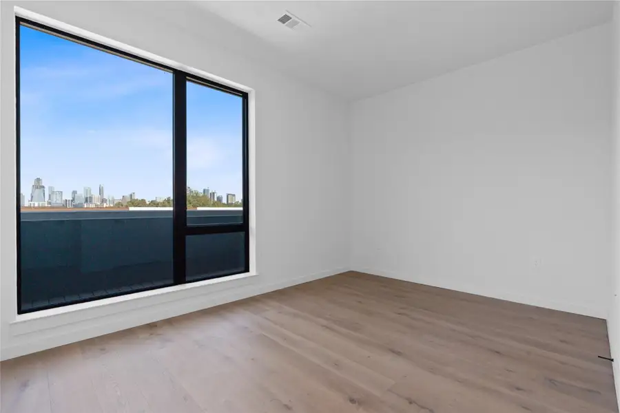 Spacious, unfurnished interior of a new home in One Oak, Austin (Image 18). Spacious, unfurnished interior of a new home in One Oak, Austin (Image 18).