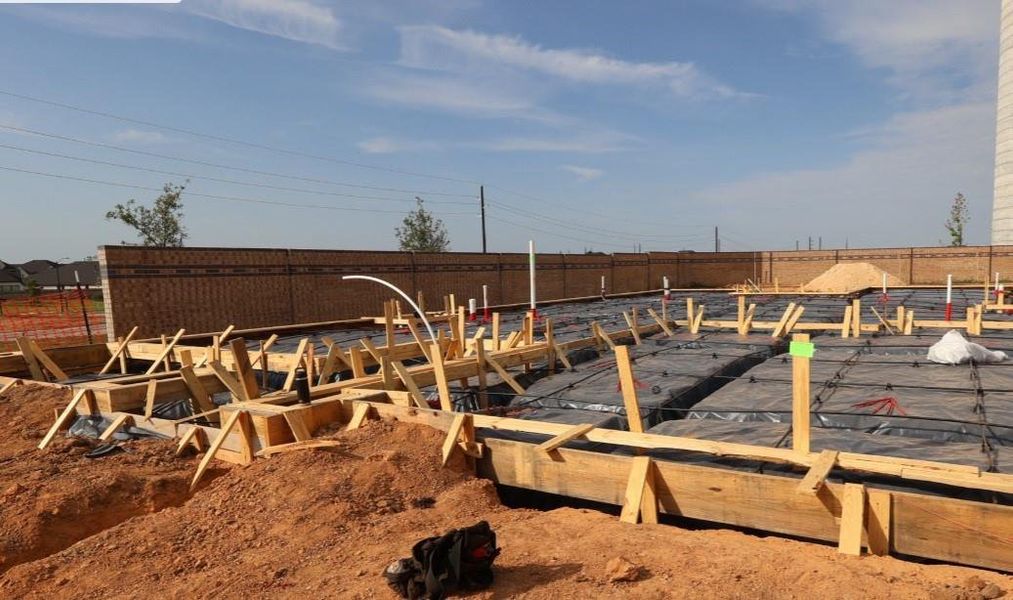 Image 10 of a home in The Arbor At Pecan Ridge. Image 10 of a home in The Arbor At Pecan Ridge.