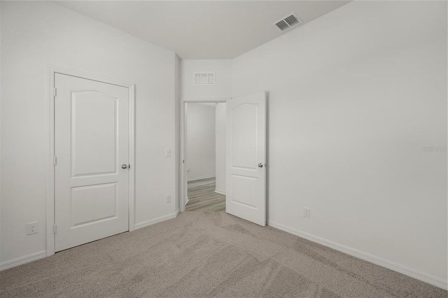 Spacious, unfurnished interior of a new home in Poinciana, Poinciana (Image 18).