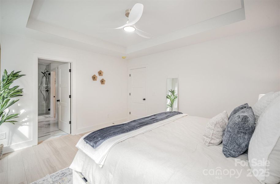 Furnished interior view inside a new home in , Hickory (Image 29).