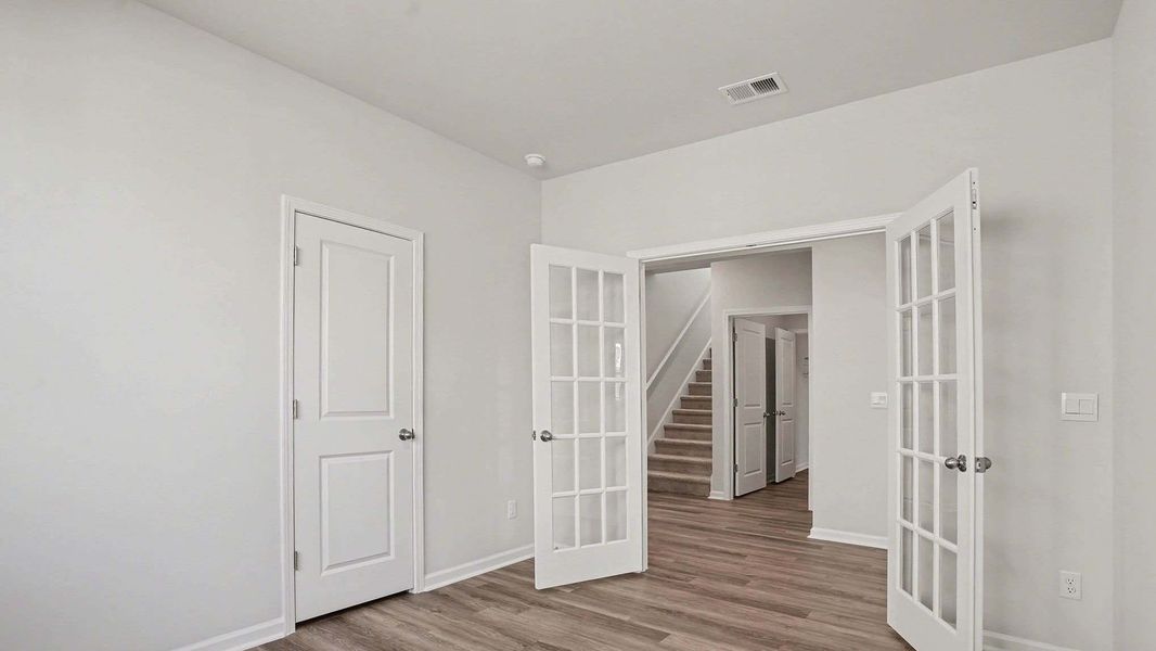 Spacious, unfurnished interior of a new home in The Meadows at Wildwood Village, Shallotte (Image 6).