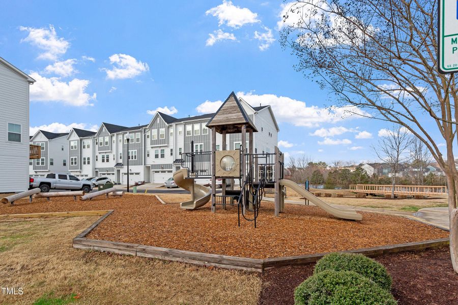 42-Holding Village South Lake NA_08 42-Holding Village South Lake NA_08