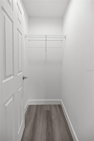 Spacious, unfurnished interior of a new home in , Ocala (Image 18).