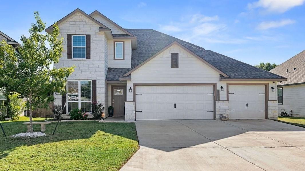 Image 14 of a home in . Image 14 of a home in .