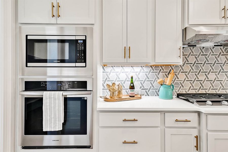 Charleston Harbor, Kitchen