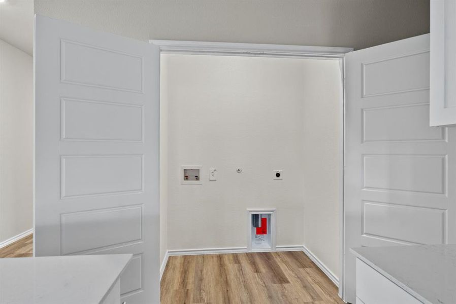 Spacious, unfurnished interior of a new home in , Fort Worth (Image 19). Spacious, unfurnished interior of a new home in , Fort Worth (Image 19).