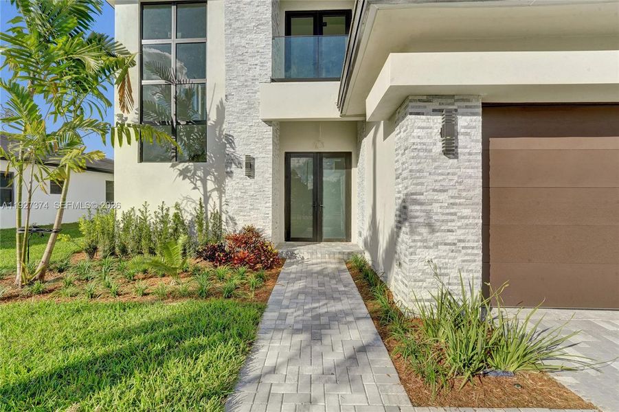 Exterior details and patio area of a home in , Davie (Image 29). Exterior details and patio area of a home in , Davie (Image 29).