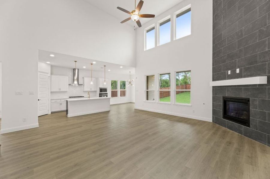 Spacious, unfurnished interior of a new home in Milrany Ranch, Melissa (Image 22).