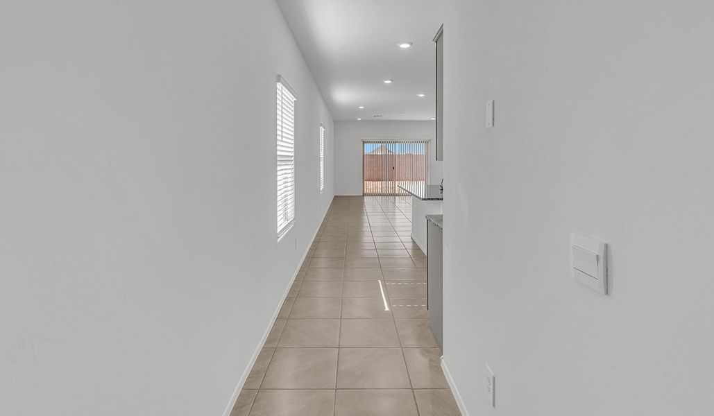 Spacious, unfurnished interior of a new home in Saguaro Bloom, Marana (Image 15). Spacious, unfurnished interior of a new home in Saguaro Bloom, Marana (Image 15).