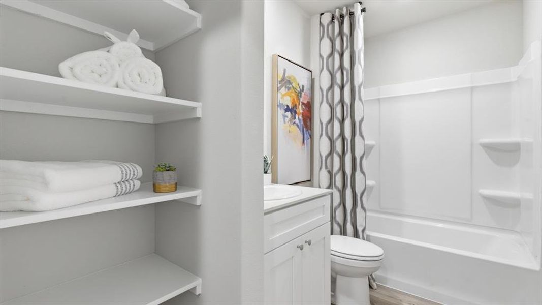 Furnished interior view inside a new home in Townes Landing, Fort Worth (Image 31). Furnished interior view inside a new home in Townes Landing, Fort Worth (Image 31).