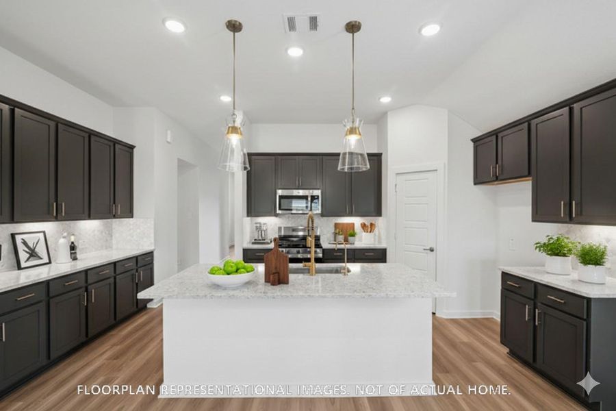 Furnished interior view inside a new home in Hallimore Ranch, Rosenberg (Image 6). Furnished interior view inside a new home in Hallimore Ranch, Rosenberg (Image 6).