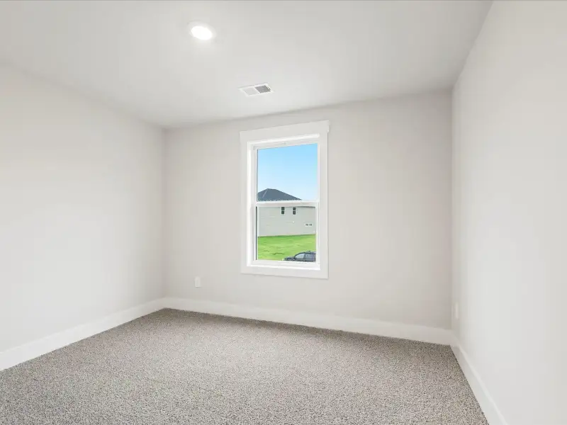 Spacious, unfurnished interior of a new home in Cedar Shoals - Signature Collection, Piedmont (Image 33).