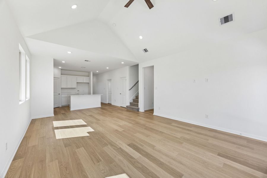 Spacious, unfurnished interior of a new home in Riviera Pines, Huffman (Image 20). Spacious, unfurnished interior of a new home in Riviera Pines, Huffman (Image 20).