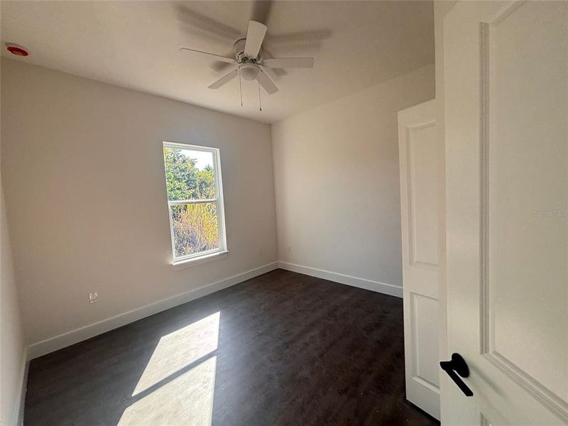 Spacious, unfurnished interior of a new home in , Port Charlotte (Image 11).