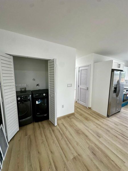 Spacious, unfurnished interior of a new home in , Florida City (Image 14).