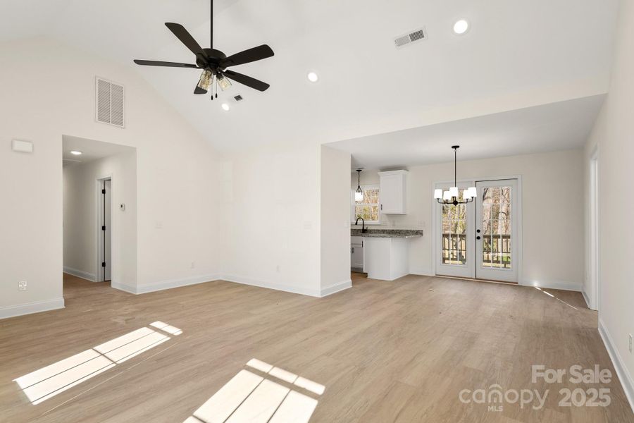 Spacious, unfurnished interior of a new home in , Rock Hill (Image 27).