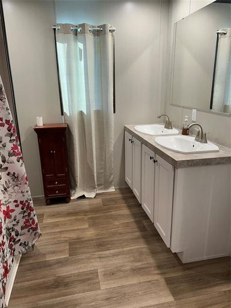 Furnished interior view inside a new home in , Grand Saline (Image 11).