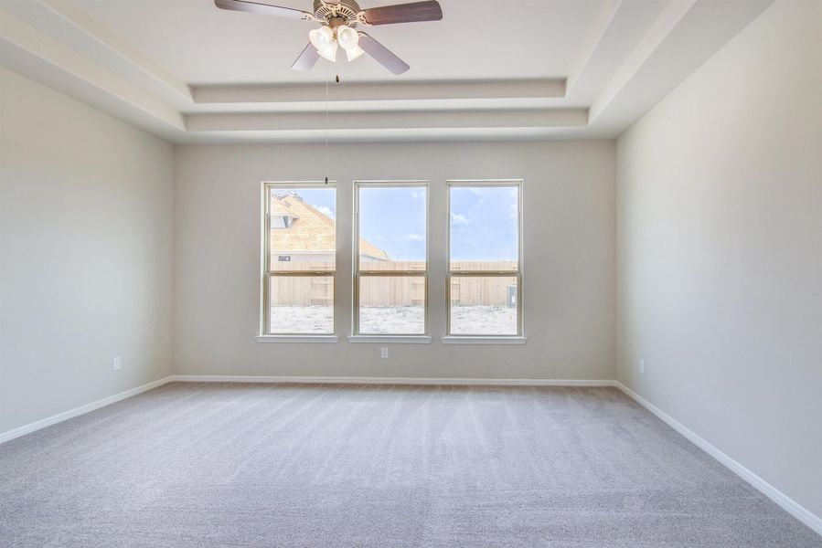 Representative unfurnished interior of a home built from the Floor Plan 2922 by Colina Homes in Grand Magnolia, Magnolia (Image 34).