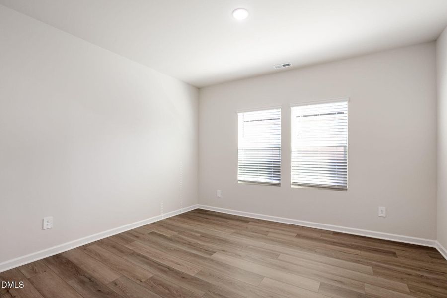 15-web-or-mls-Raleigh-River Glen-202 Thi